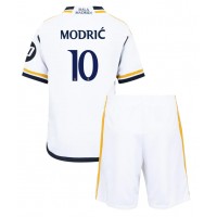 Real Madrid Luka Modric #10 Heimtrikotsatz Kinder 2023-24 Kurzarm (+ Kurze Hosen)